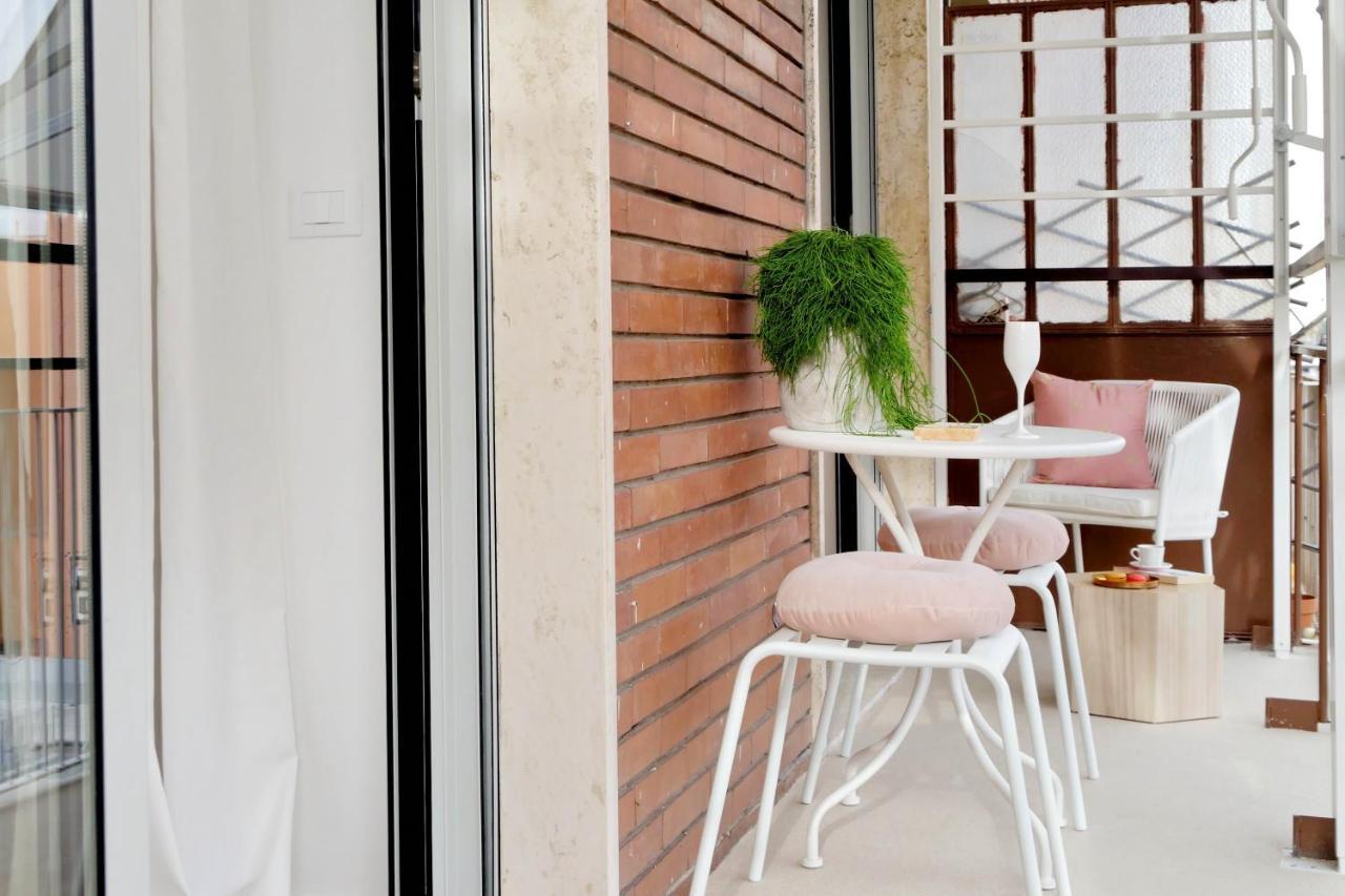 Ych-Glamour Flat Roma Exterior foto
